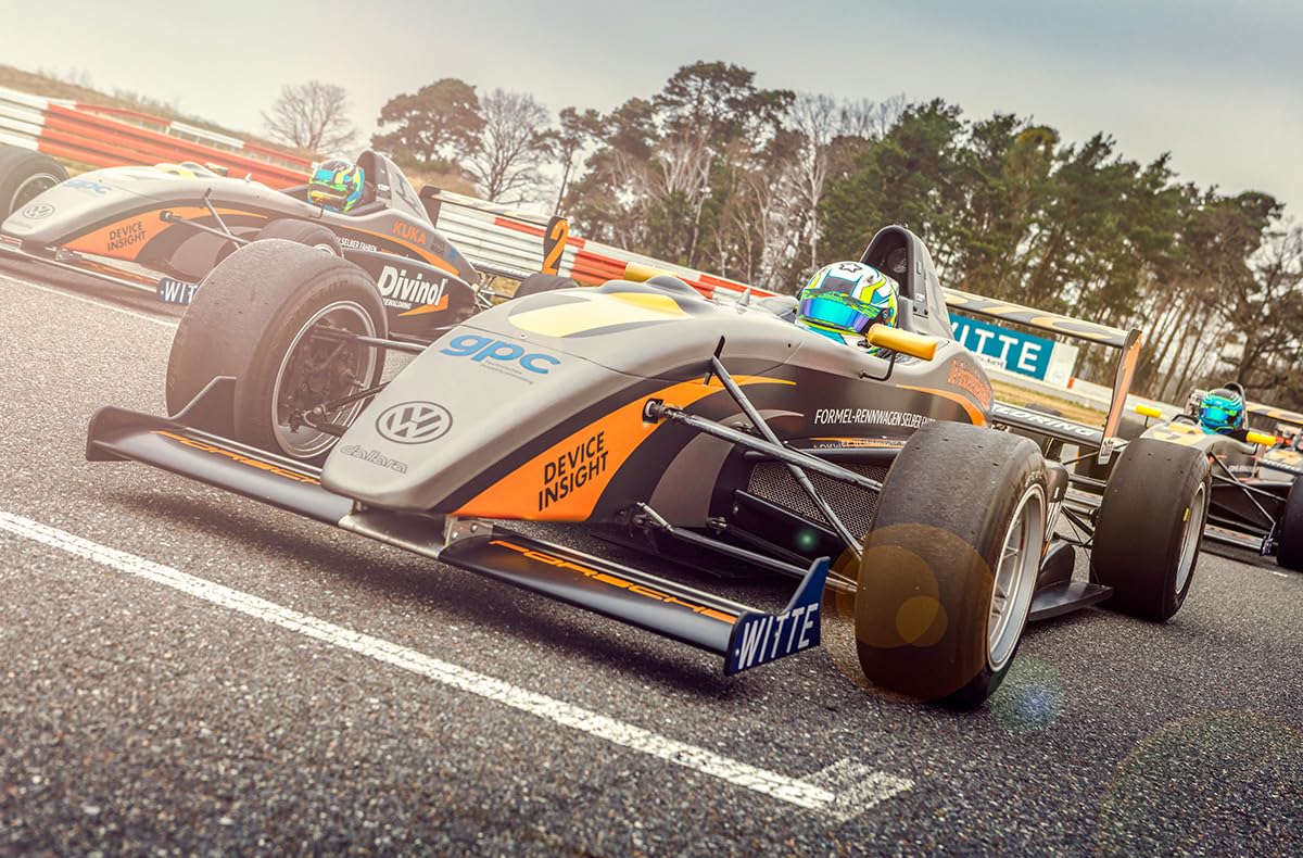 JOCHEN SCHWEIZER Geschenkgutschein: Formel Masters am Spreewaldring (5 Rdn.)