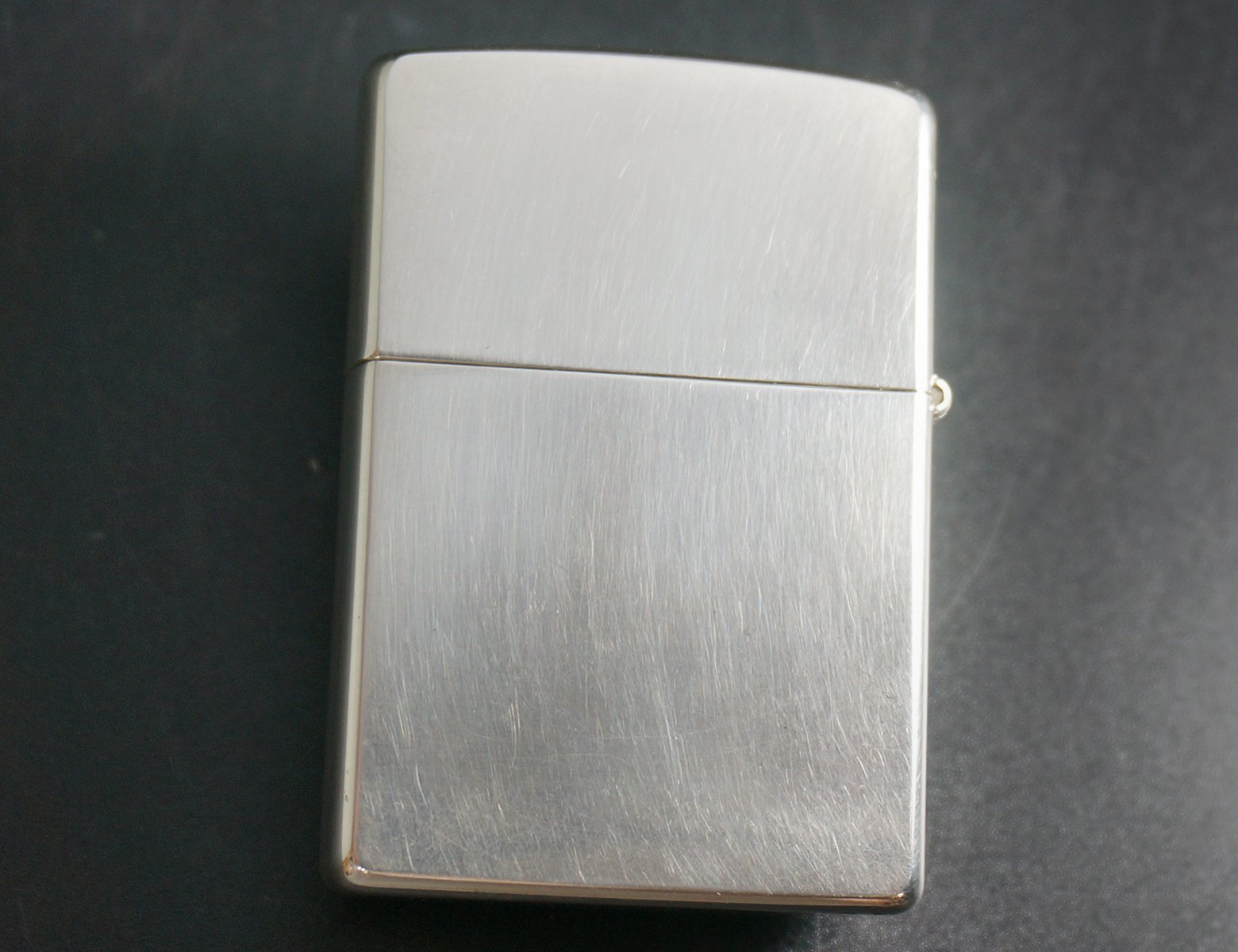 DV7009C Zippo　レギュラークローム　サバイバルギアツール付 Amazon.co.jp: zippo サバイバルツール付 シルバーメッキ劣化