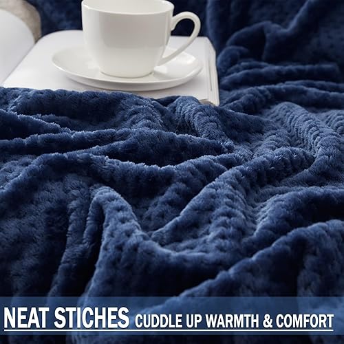 Miniatura 4 de Exclusivo Mezcla Fleece Throw Blanket Extra Large, Super Soft and Warm Blankets for Couch, Sofa and Bed Waffle Textured, Cozy, Fuzzy and Lightweight