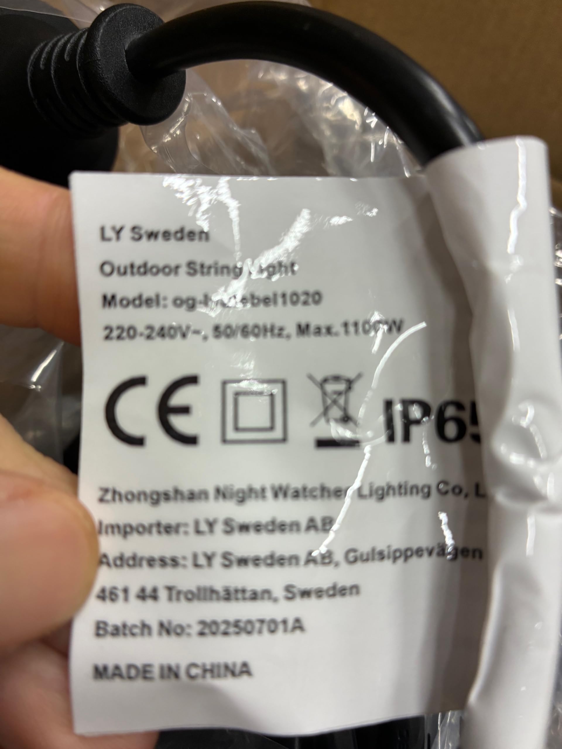 Premium Lichterkette für außen, komplettes Set IP65 - Außenbeleuchtung 15 bis 20 Meter mit 15 bis 40 austauschbaren E27 LED-Lampen inklusive (10m mit 20 lampen)