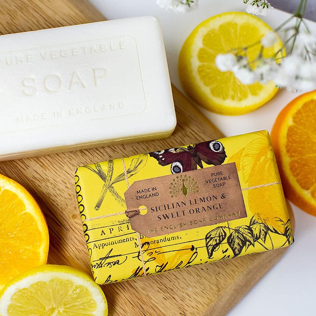 The English Soap Company Anniversary Sicilian Lemon and Sweet Orange Soap, Shea Butter Bar with Citrus Scent, Vegan Friendly - Image 3