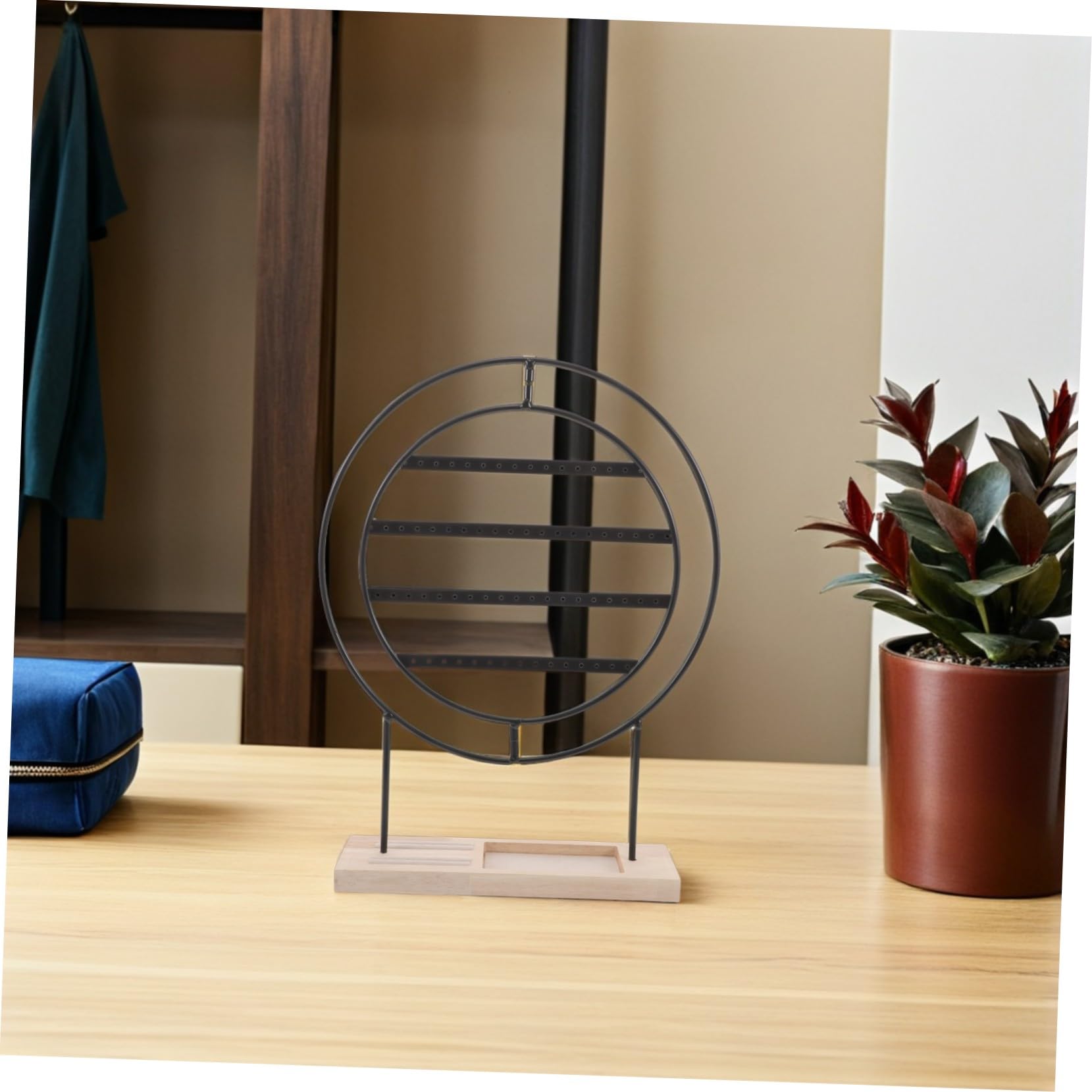 BESTYASH Espositore Orecchini Rotante in Metallo con Base Solida Organizer Gioielli Versatile per Boutique e Casa Stand Portaorecchini con Separati e Struttura Salvaspazio Multistrato