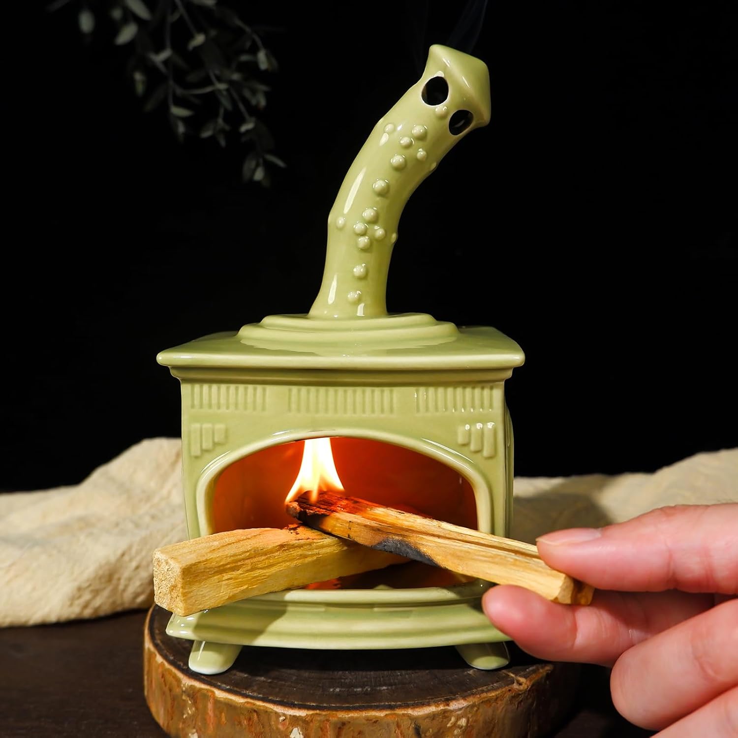 MOUGIGI Light Green Handmade Ceramic Palo Santo Holder for Yoga, Meditation & Energy Cleansing - Versatile Dish for Wood Sticks, Sage Ash Catcher & Cone Burner - Unique Gift for Meditation Enthusiasts