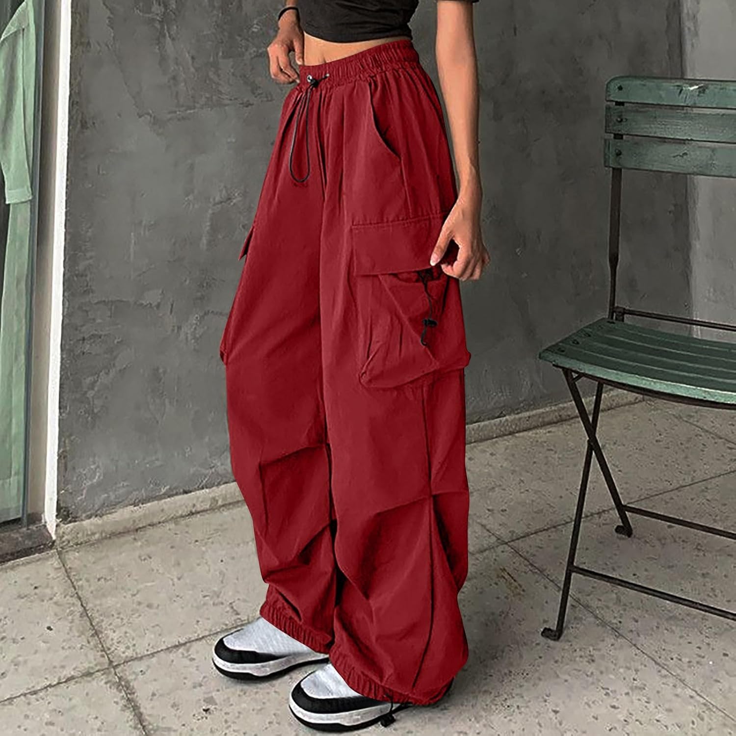 Women's Lightweight Cargo Pants - Y2K Parachute Pants With Multiple Pockets For Hiking & Streetwear