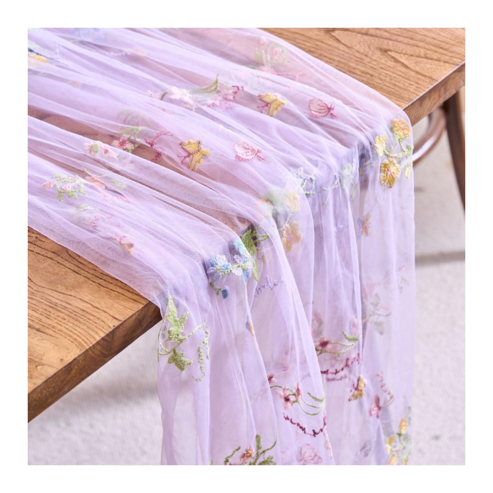 Chemin de table brodé en tulle 150 x 350 cm pour des fêtes inoubliables