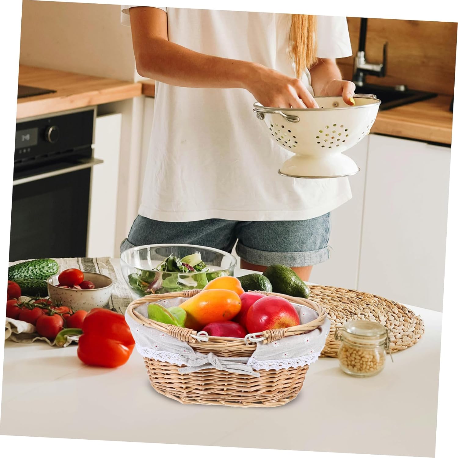 Hemoton Willow Woven Picnic Basket Handle Lightweight Rattan Storage for Fruits Vegetables and Bread for Outdoor Gatherings and Home Organization Beige