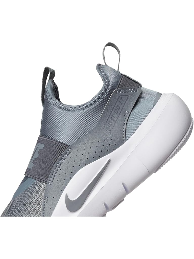 Gray Nike Flex Runner 4 (Big Kid)