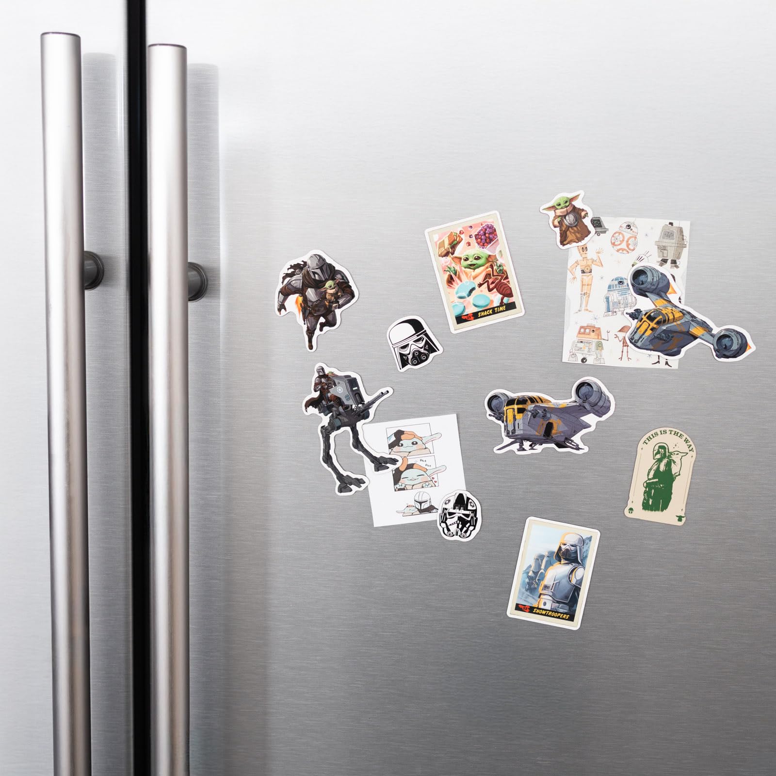 Grupo Erik Set of Fridge Magnets - The Mandalorian and Grogu Star Wars Gifts under 10 Pounds, Star Wars Merchandise | Kitchen Decor Accessories, Funny Gifts for Friends, Baby Yoda