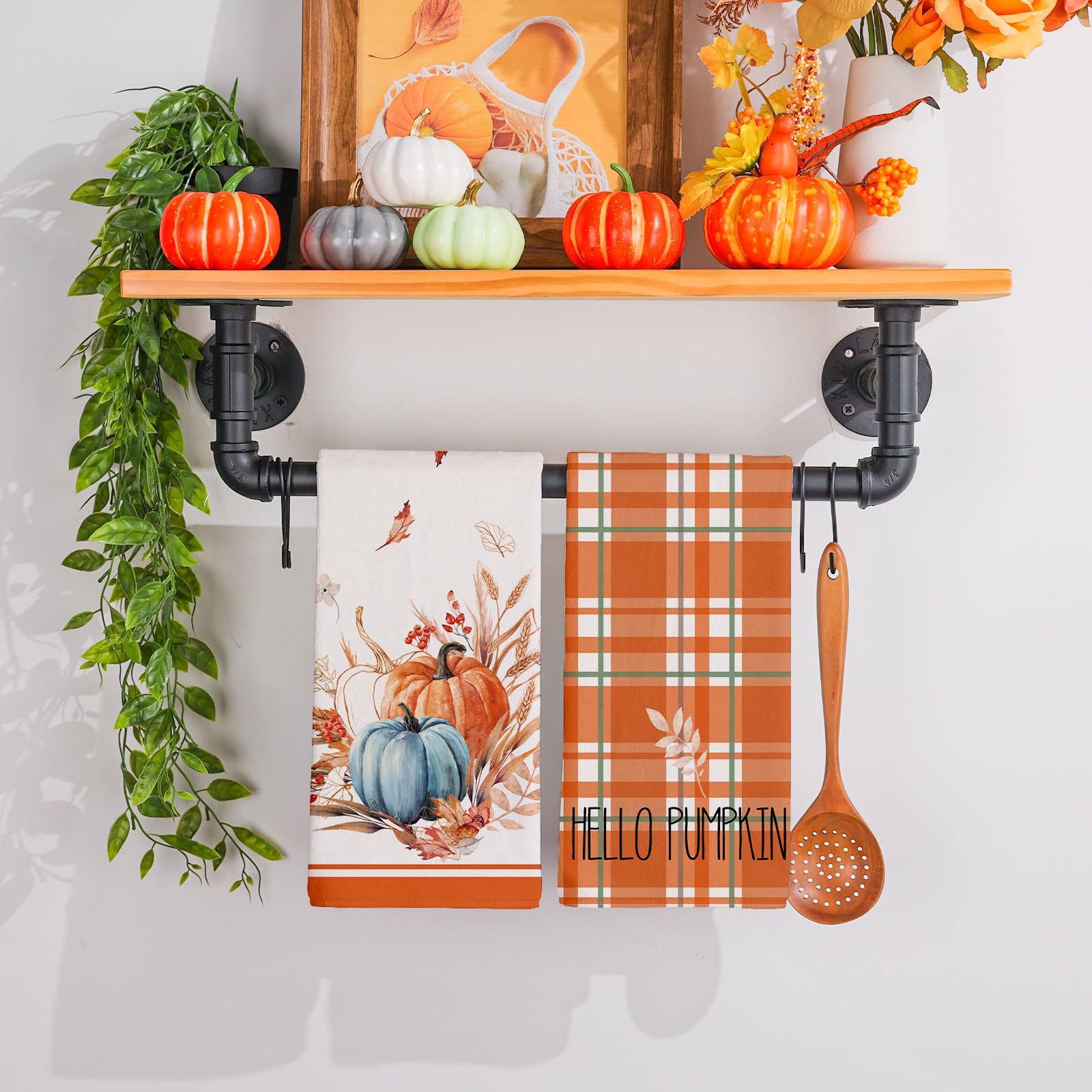 Fall Kitchen Towels Set Of 2 – 18x26 Inch Absorbent Dish Towels With Autumn Pumpkin Design, Hanging Loop For Thanksgiving Harvest Decor