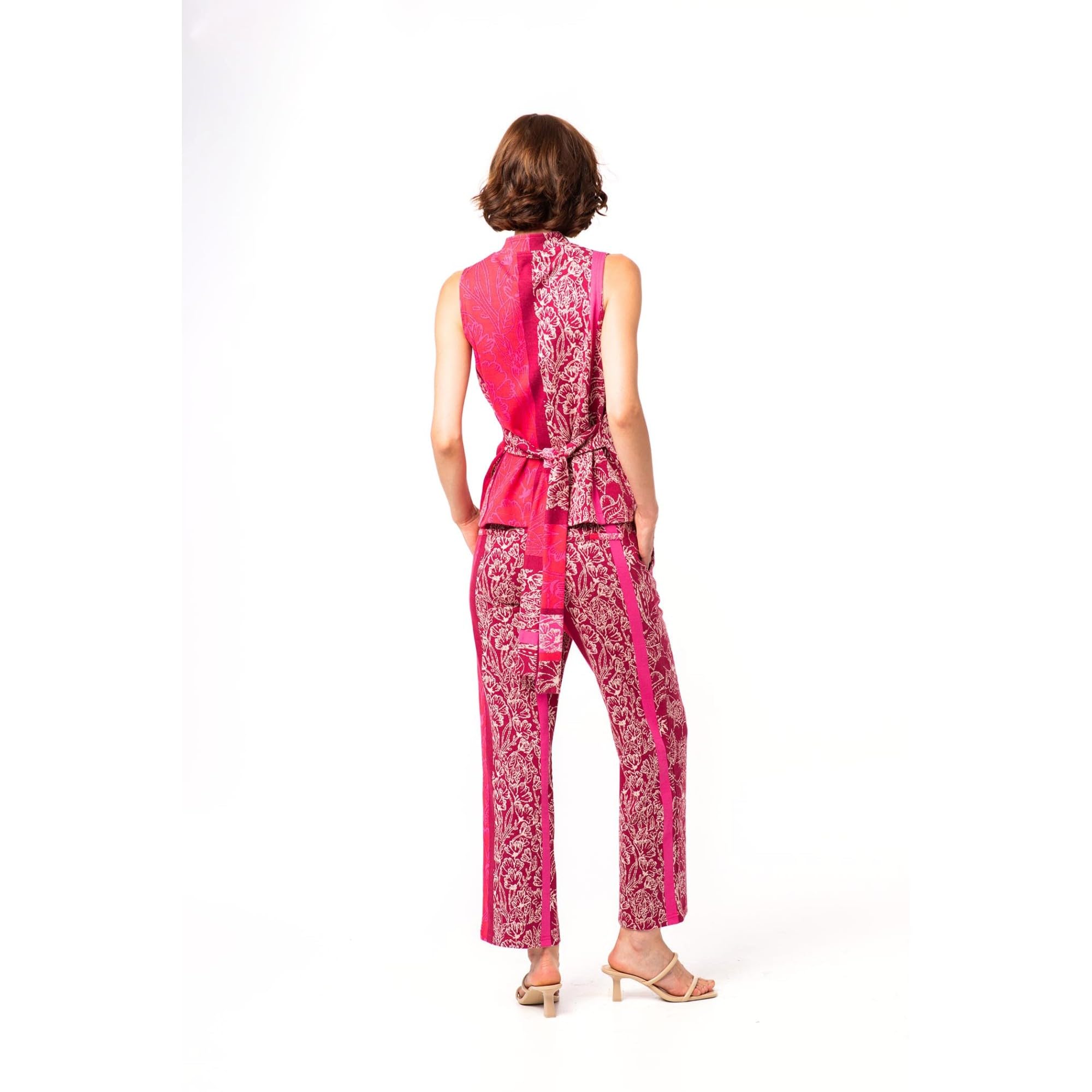 Mamatayoe Top Rummage para Mujer – Top Elegante de Jacquard Exclusivo Que simula un Chaleco Cerrado.