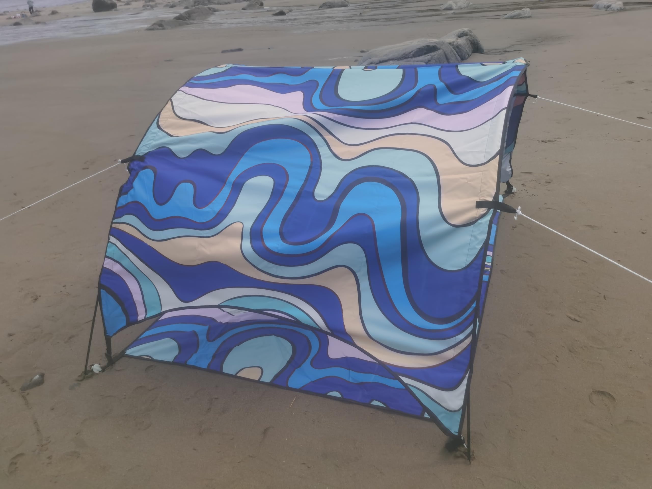 Tenda da spiaggia portatile, protezione solare UPF 50+, antivento, baldacchino da spiaggia per campeggio, cortile, picnic e attività all'aperto