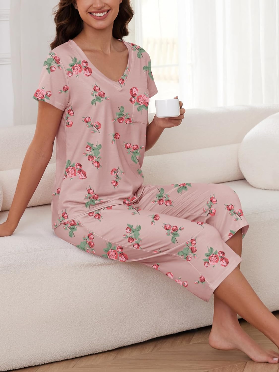 HONG HUI 2 Pack Womens Pajamas Set Short Sleeve Sleepwear Tops and Capri Pants Pjs Summer Loungewear Pj Sets S-3XL - Image 4
