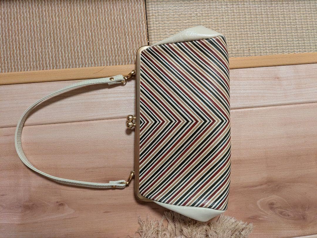 文庫屋大関　がま口ハンドルクラッチ 文庫屋「大関」 【限定品サンプル】がま口ハンドルクラッチ