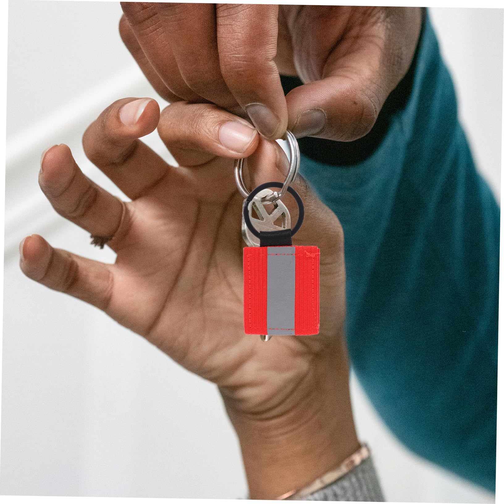 BESPORTBLE Etichette Riflettenti Lucide equipaggiamento Riflettente di Sicurezza Portachiavi Riflettente bifacciale Accessori per Abbigliamento Accessori per Borse Accessori per Zaini