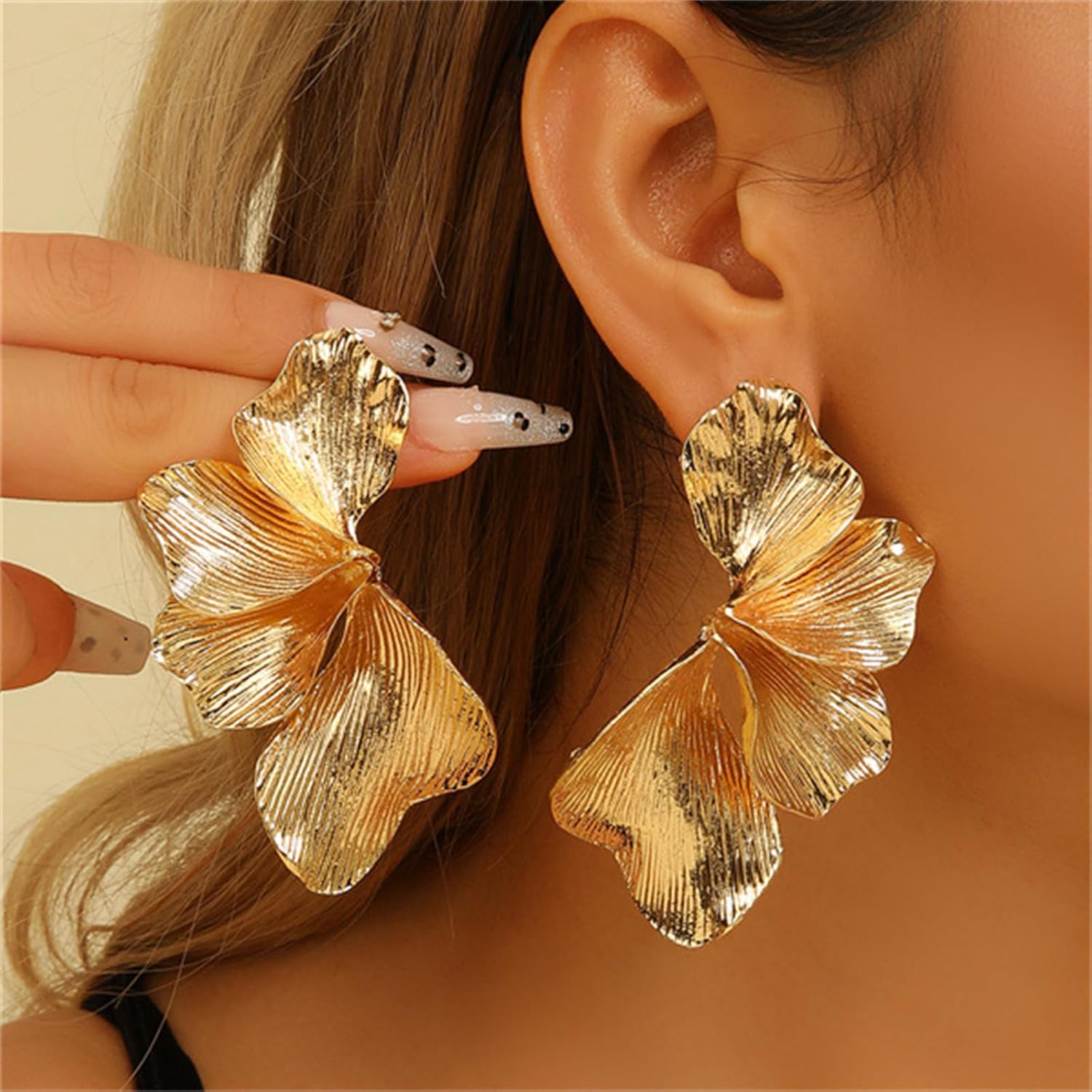 Chunky Statement Leaf Earrings for Women,Large Flower Dangle Drop Earrings Punk Chic Ginkgo Leaf Floral Stud Earring Exaggerated Unique Prom Jewelry - Image 3
