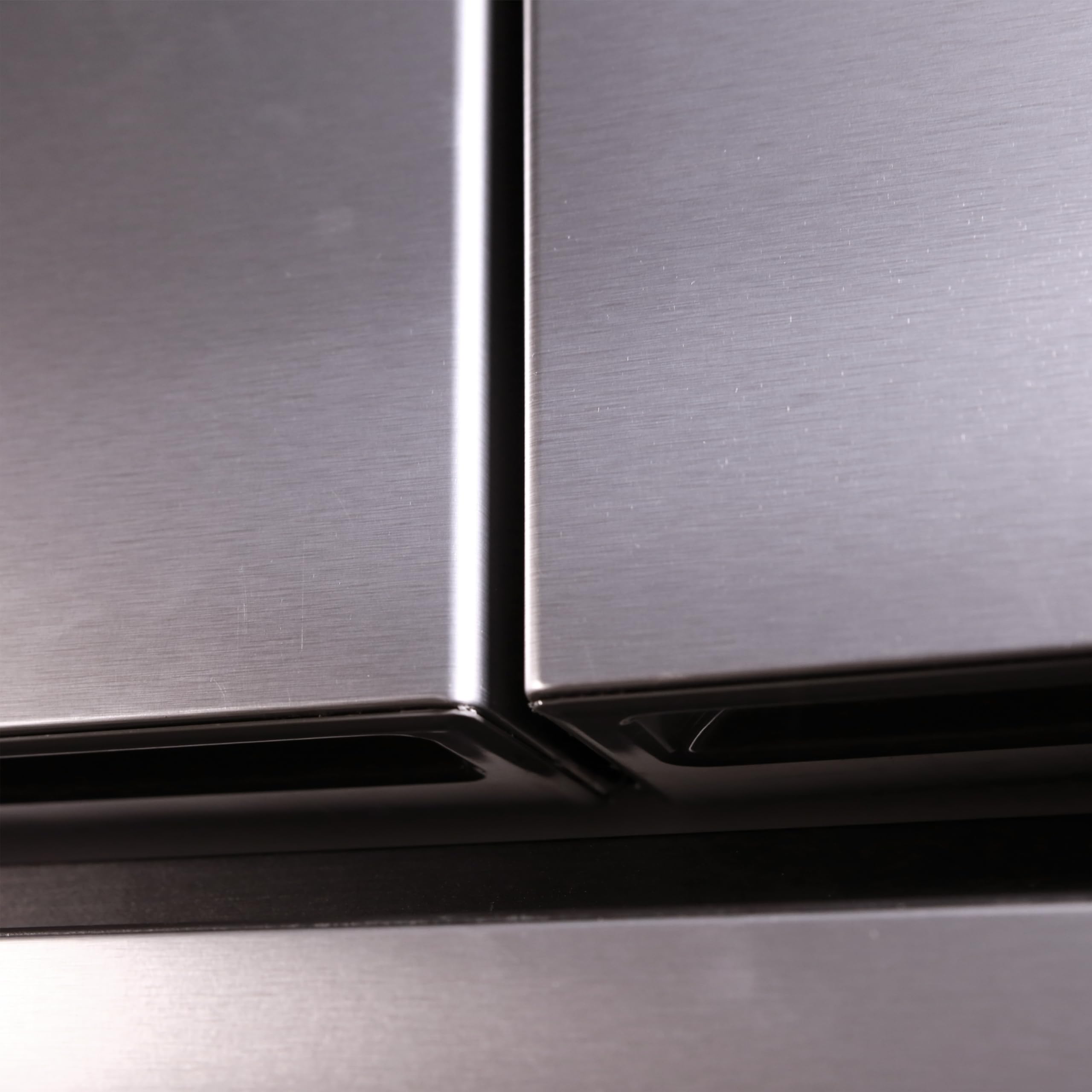 Avanti Refrigerator Freestanding French Door Design Fridge With 6.3 Cu.Ft. Freezer Capacity, Adjustable Electronic Control And Frost Free Defrost, 18.0 Cu.Ft., Stainless Steel on Fridge.com - View 5