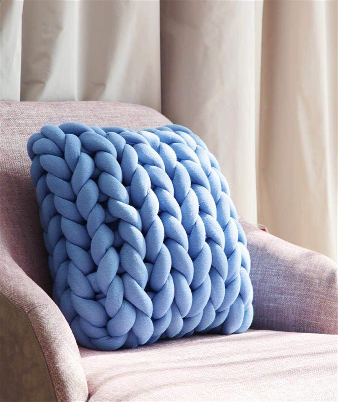 Bulky Yarn, Blue Super Chunky Yarn Washable Roving for Arm Knitting Extreme Knitting (Blue)