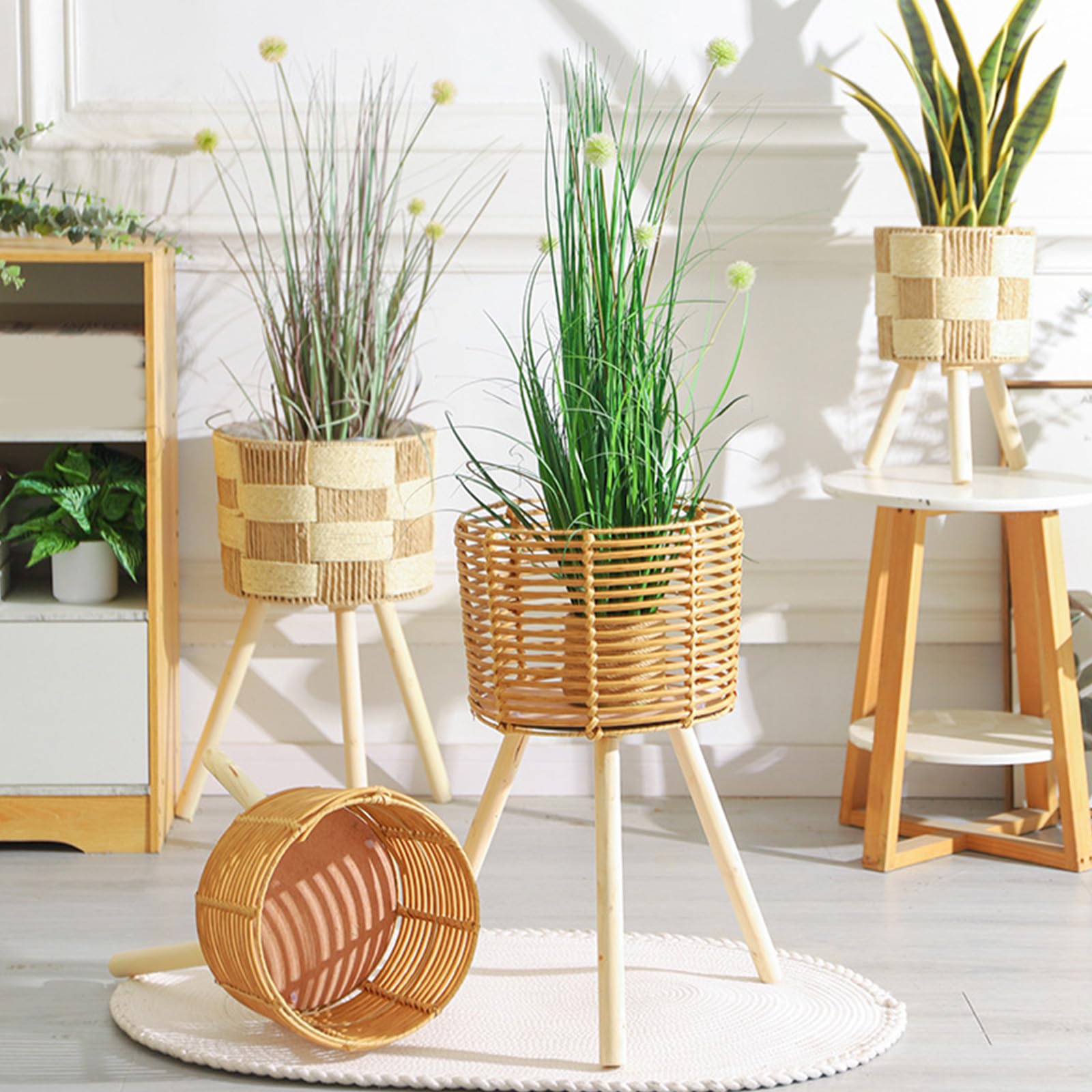 Vaso da fiori in rattan intrecciato a mano con supporto in legno, cestino decorativo per interni ed esterni, contenitore decorativo per casa e giardino, elegante fioriera per arredamento moderno