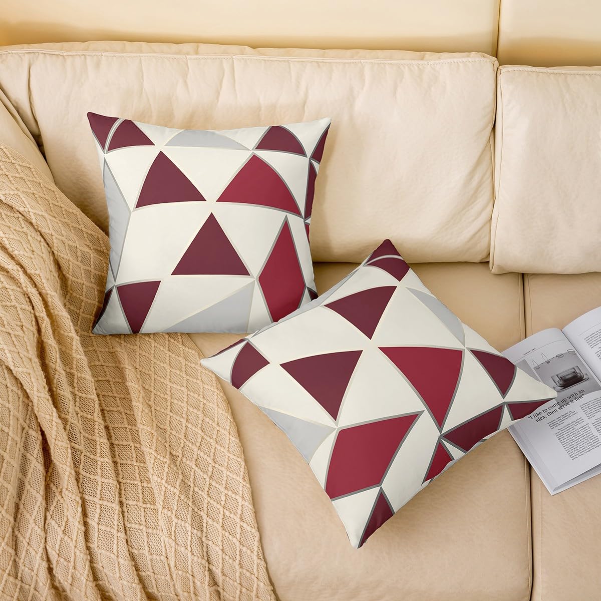 Homemissing Juego de 4 fundas de cojín geométricas beige de 45 x 45 cm, fundas de almohada de arte abstracto, diseño moderno de líneas rojas vino para sofá, cama, silla, adultos y niños, patrón
