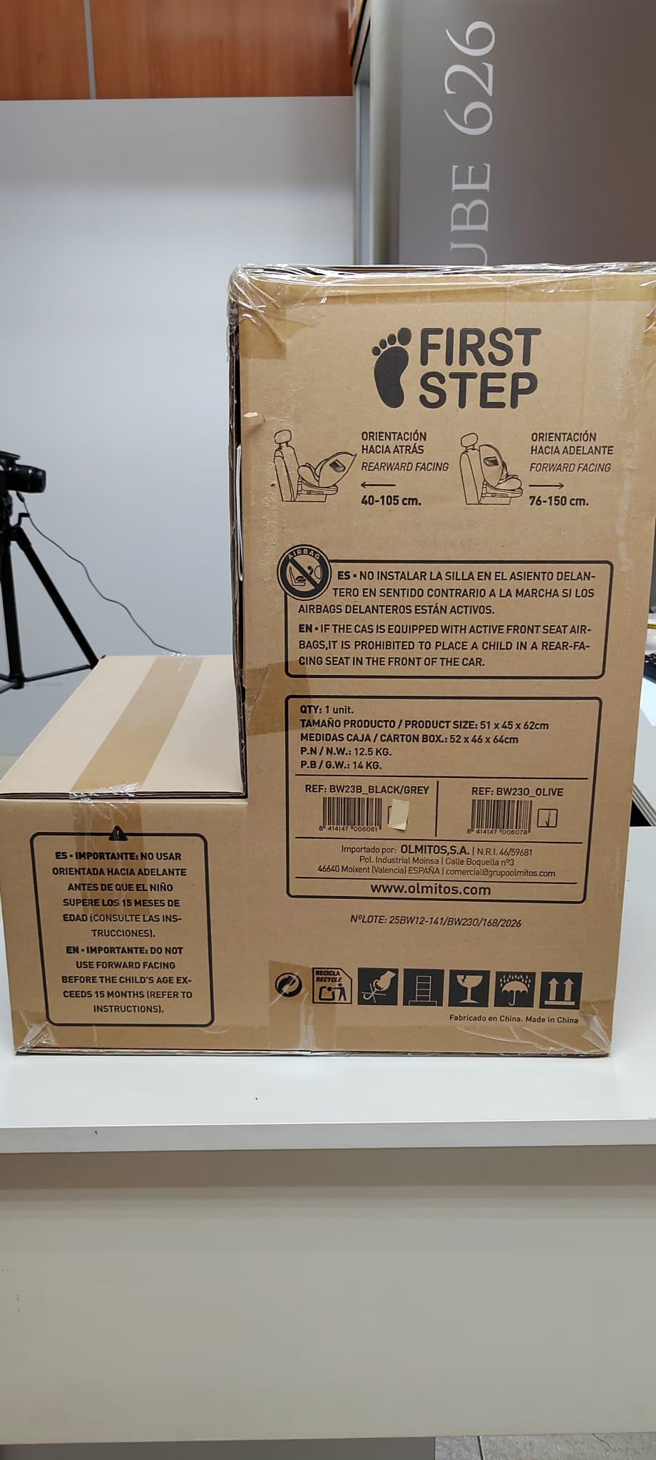 First Step Kronos 360° Silla Coche Bebé i-Size (40-150 cm), Silla Coche ISOFIX Giratoria, Grupo 0/1/2/3, Contramarcha hasta 4 Años, Reclinable 4 Posiciones, Arnés 5 Puntos, 0-12 Años, Negro