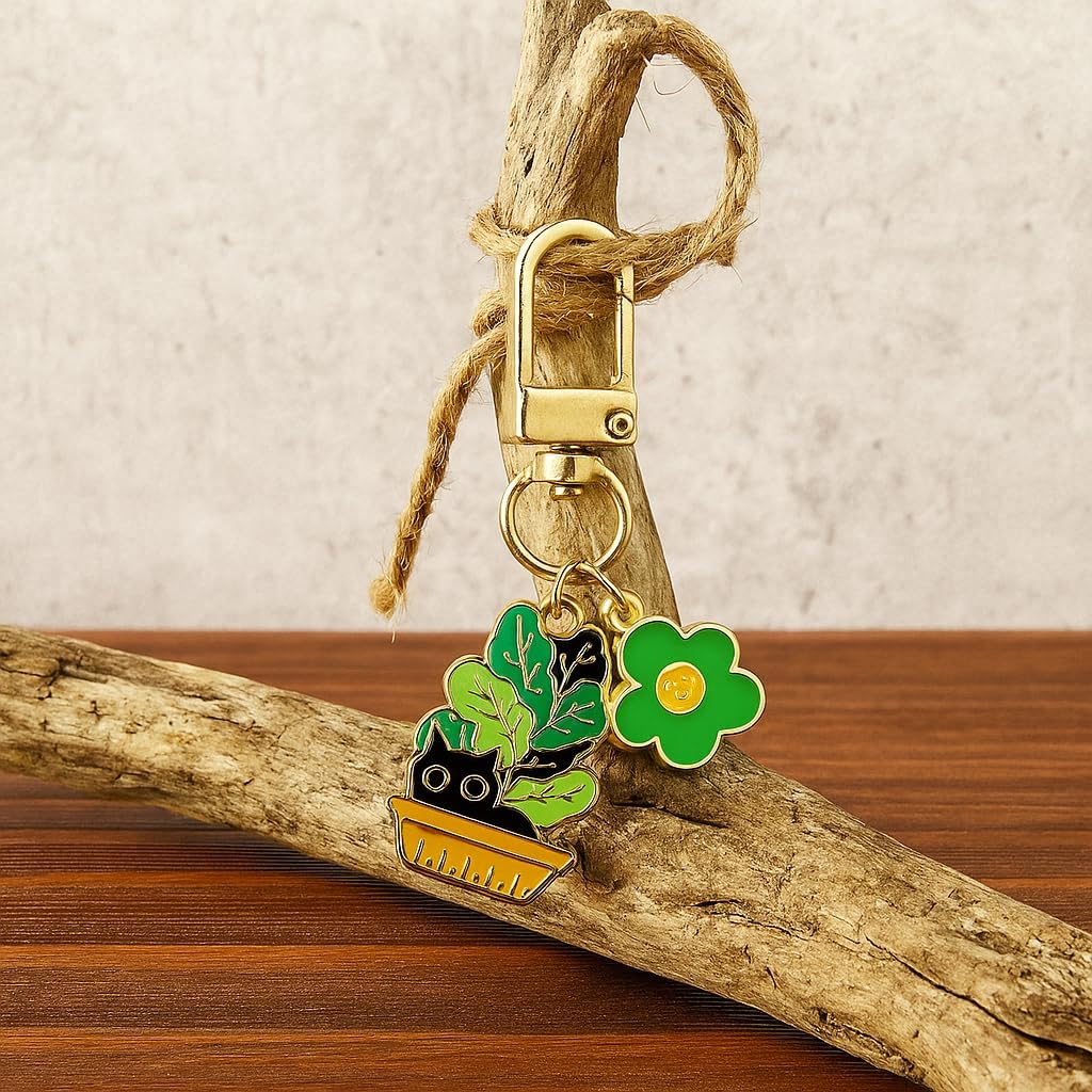Cat Keychain – Green Clover and Hidden Black Cat in Green Leaves, Gifts For Women Funny Boo Basket Stuffers For Women Girls - Image 5