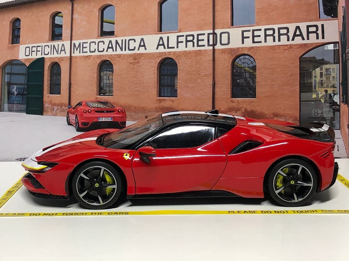 Amazon | 1周年セール Burago signature 1/18 Ferrari SF90 Stradale 