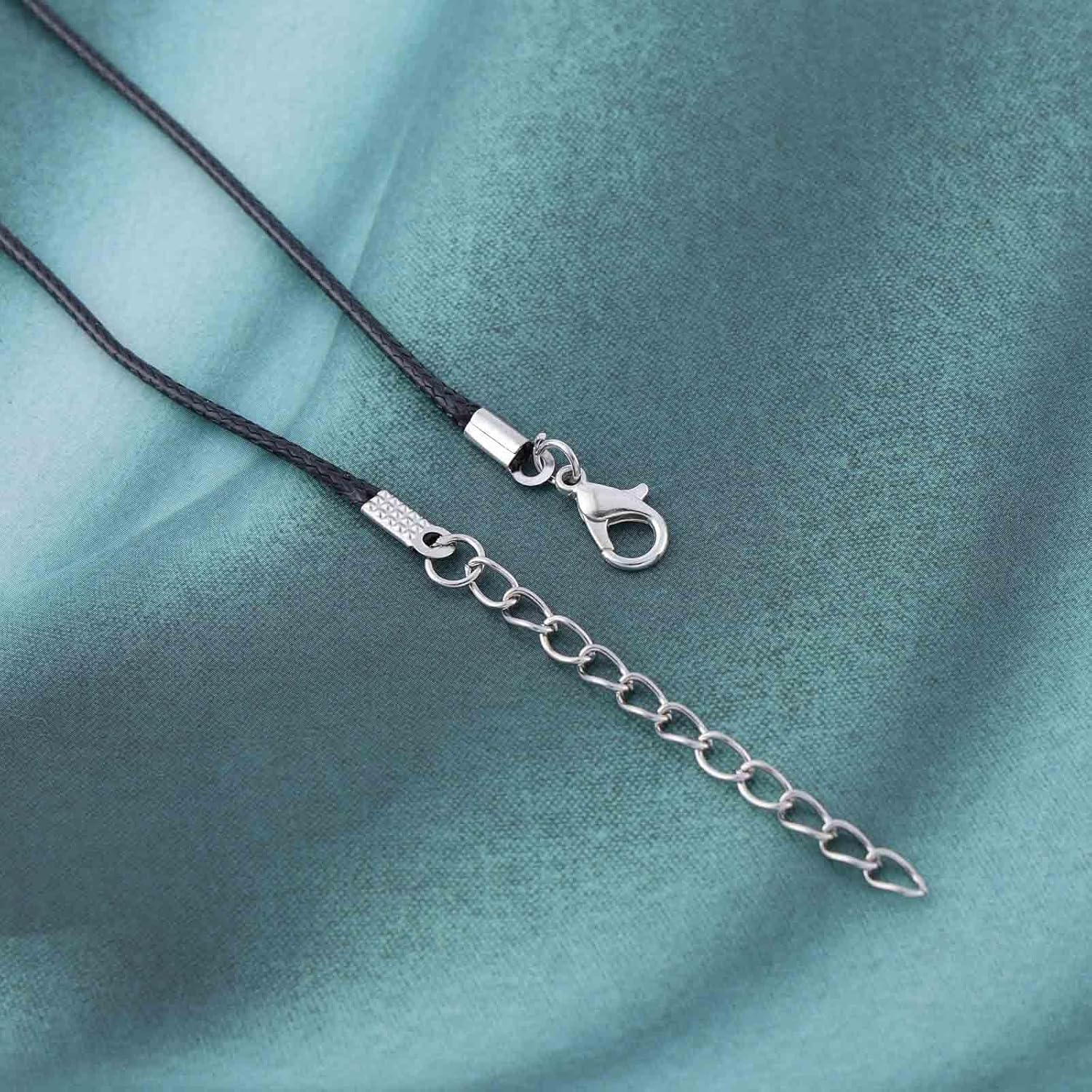 Vintage Large Bow Pendant Necklace Black Leather Choker Necklace Hollow Bow Tie Necklace Black Suede Cord Necklace Leather Cord Choker Necklace for Women - Image 6