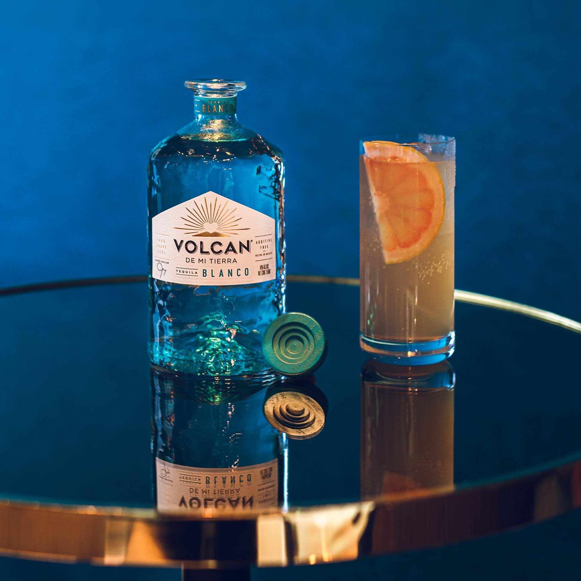 Volcán De Mi Tierra Blanco Tequila, 70cl | Premium-Tequila aus 100% Blauer Weber Agave | Hochland & Tiefland | Frisch & komplex mit Zitrus- und Kräuternoten | Für Cocktails & pur