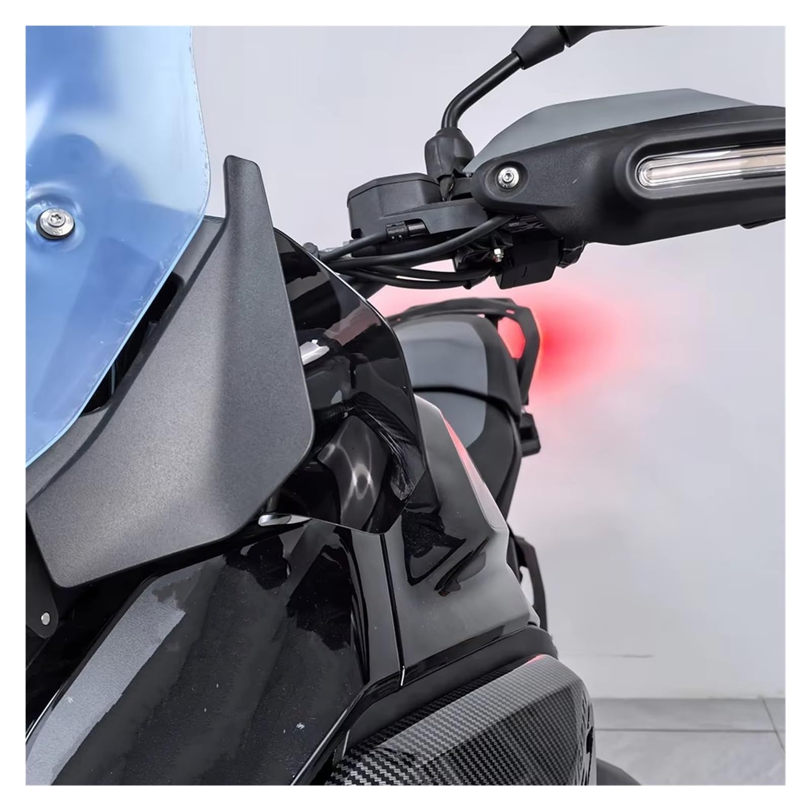 Pare-brise de moto pour BMW R1300GS R 1300 GS 2023-2025, Déflecteurs d'air bilatéraux pour pare-brise, Déflecteur de vent latéral, Gris foncé