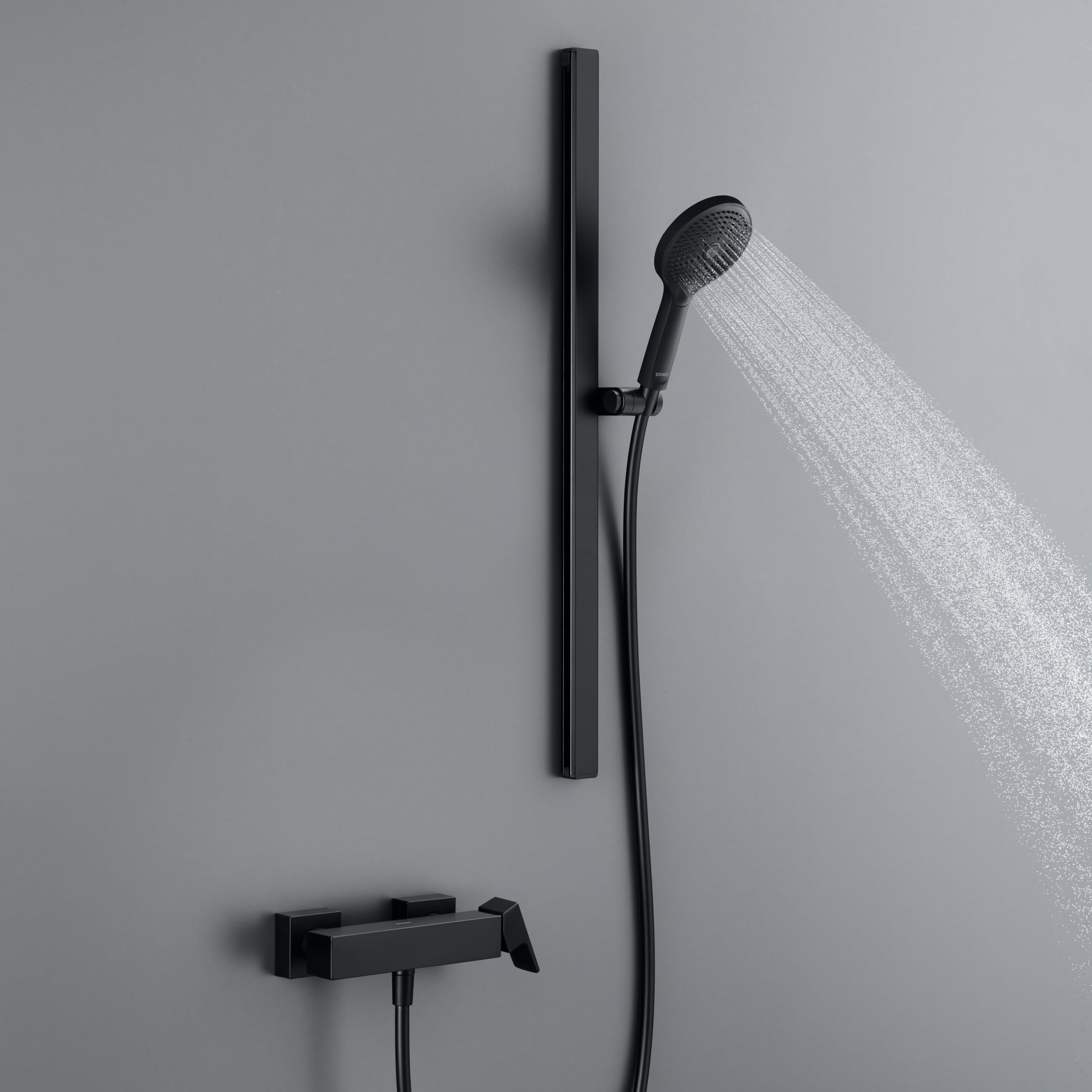 Duravit Universal Duschstange, Brausestange mit höhenverstellbarer Handbrausehalterung, variable Duschstange (810 mm), Schwarz Matt