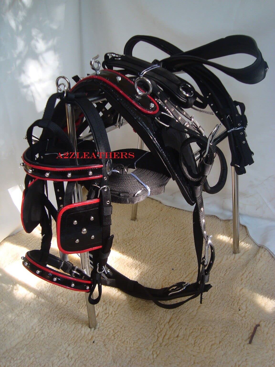 Nylon Driving Harness for Single Horse In Red/White With SHOWMEN CRAFT0MM Artificial Diamond (zircon cubique) Brow band Bridle in 4 tailles (Full to Shetland)