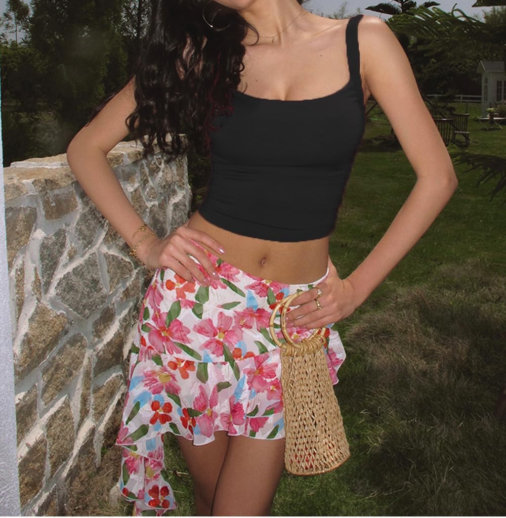 Women's 3 Piece Scoop Neck Tank Top Summer Y2K Going Out Basic Cami Shirt Built in Bras - Image 4