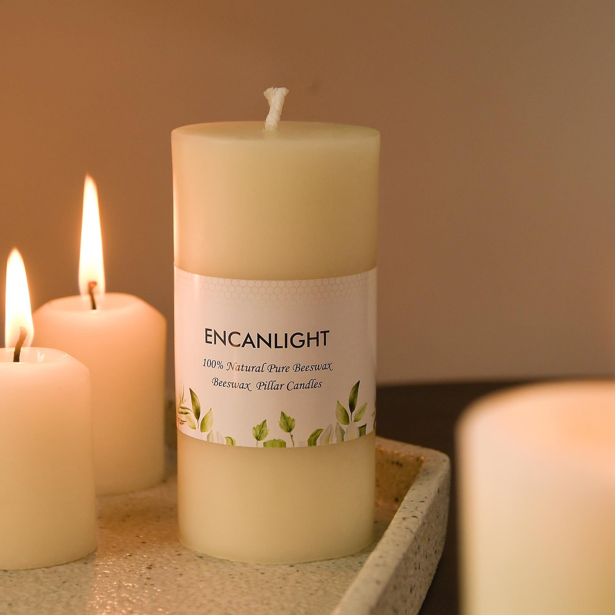 Velas de cera de abeja, velas de cera de abeja natural de 2 x 4 pulgadas, paquete de 4, velas grandes sin perfume, sin humo y sin goteo, 35-40 horas de tiempo de combustión para decoración del hogar