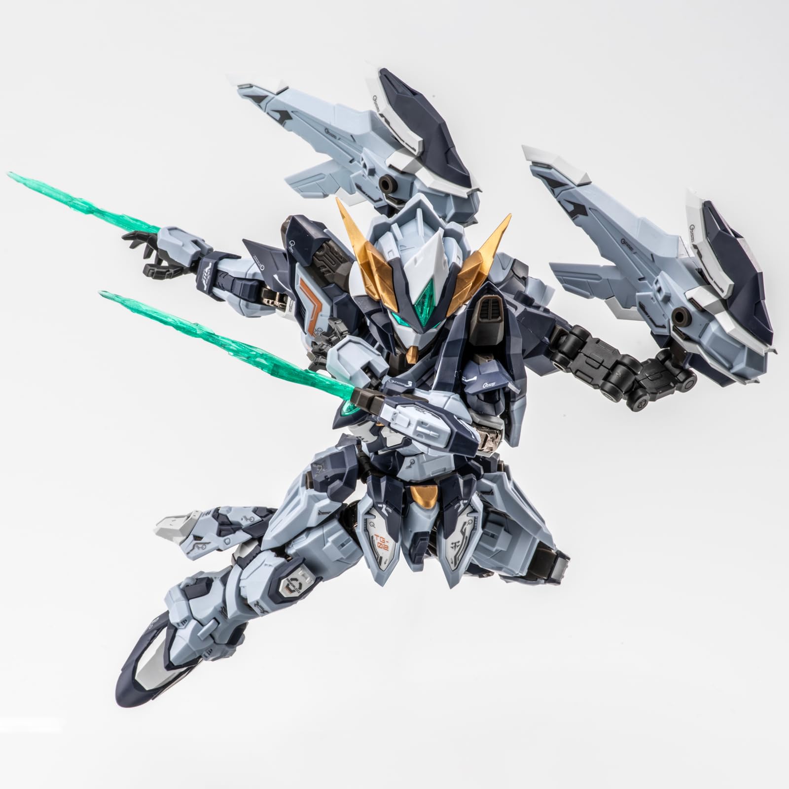 16CM Plastic Mecha Model Action Figures Kits, Mech Knight Tian FA, Alloy Frame, Multifunctional Platform, Easy to Assembl