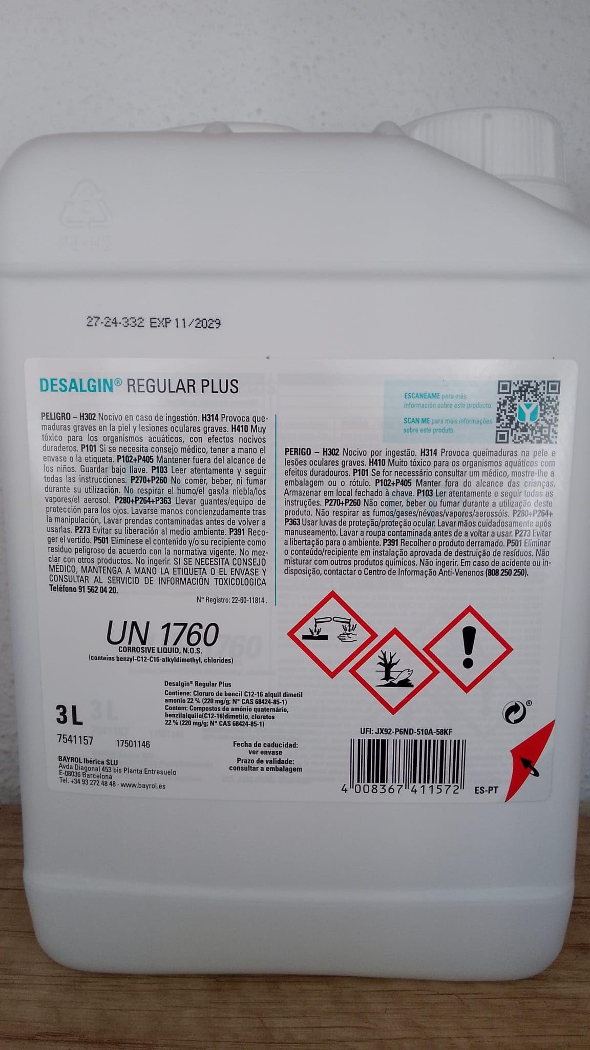 Desalgin Regular Plus – Algicida Líquido Concentrado con Efecto clarificate – Previene la Aparición de Algas – Apto para Todo Tipo de Piscinas y Filtros – Formato 3 L
