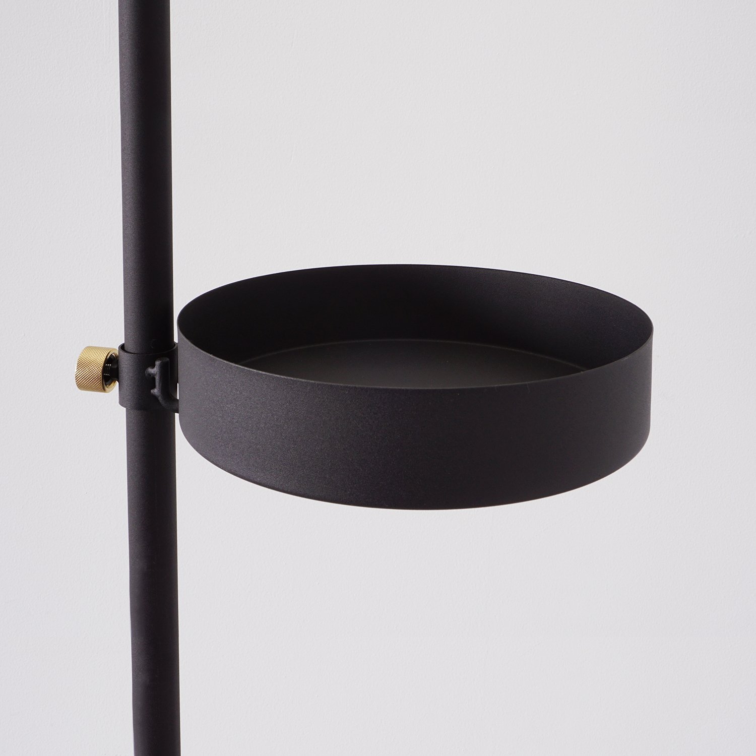 Amazon｜DRAW A LINE トレイ ブラック サイズ:幅23×奥行29×高さ6cm  