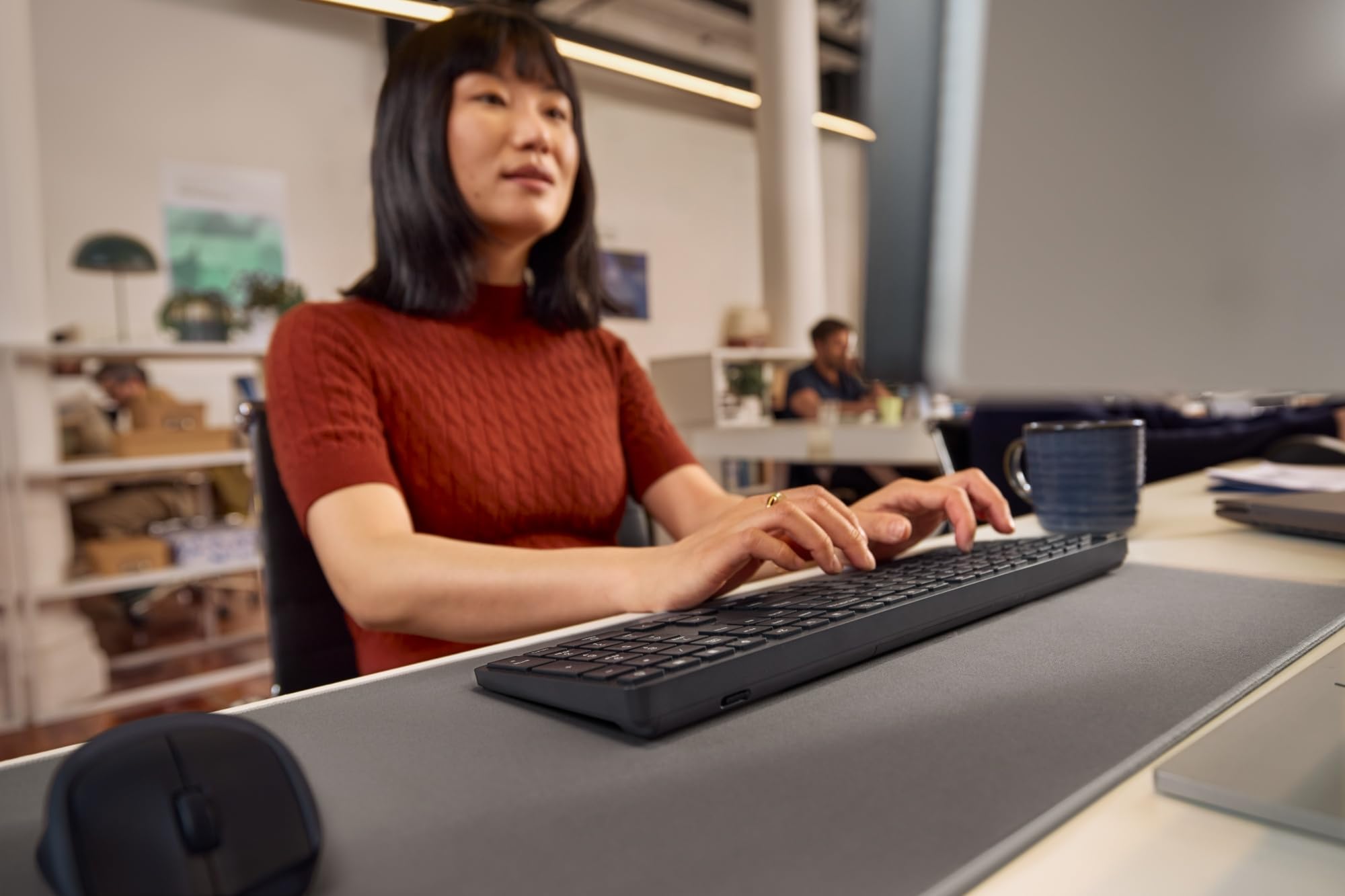 HP 490K Tastiera Wireless Multidispositivo, Connessione Bluetooth e USB, Tasti Silenziosi e Programmabili, 22 Tasti, Tasto Copilot, Compatibile con Windows, macOS, iOS, Android, QWERTY Italiano, Nero