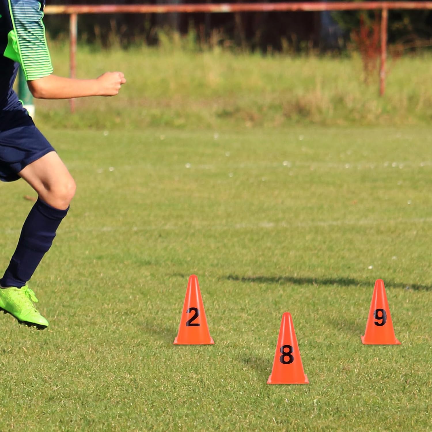 Plastic Numbered Soccer Cones 15pcs Set 23cm High Football Agility Training Markers Outdoor Sports Field Exercise Discs for Basketball and Soccer Practice
