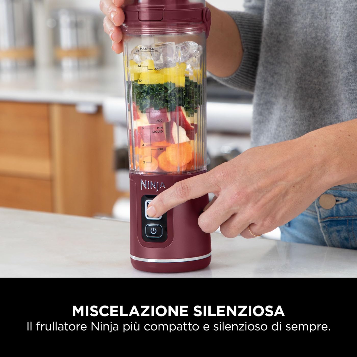 Ninja Blast Frullatore Portatile, 530 ml, con Coperchio e Beccuccio, Mini Frullatore Senza Fili, Ricaricabile, per Frullati, Trita Ghiaccio e Frutta Congelata, Ciliegia, BC151EUCR