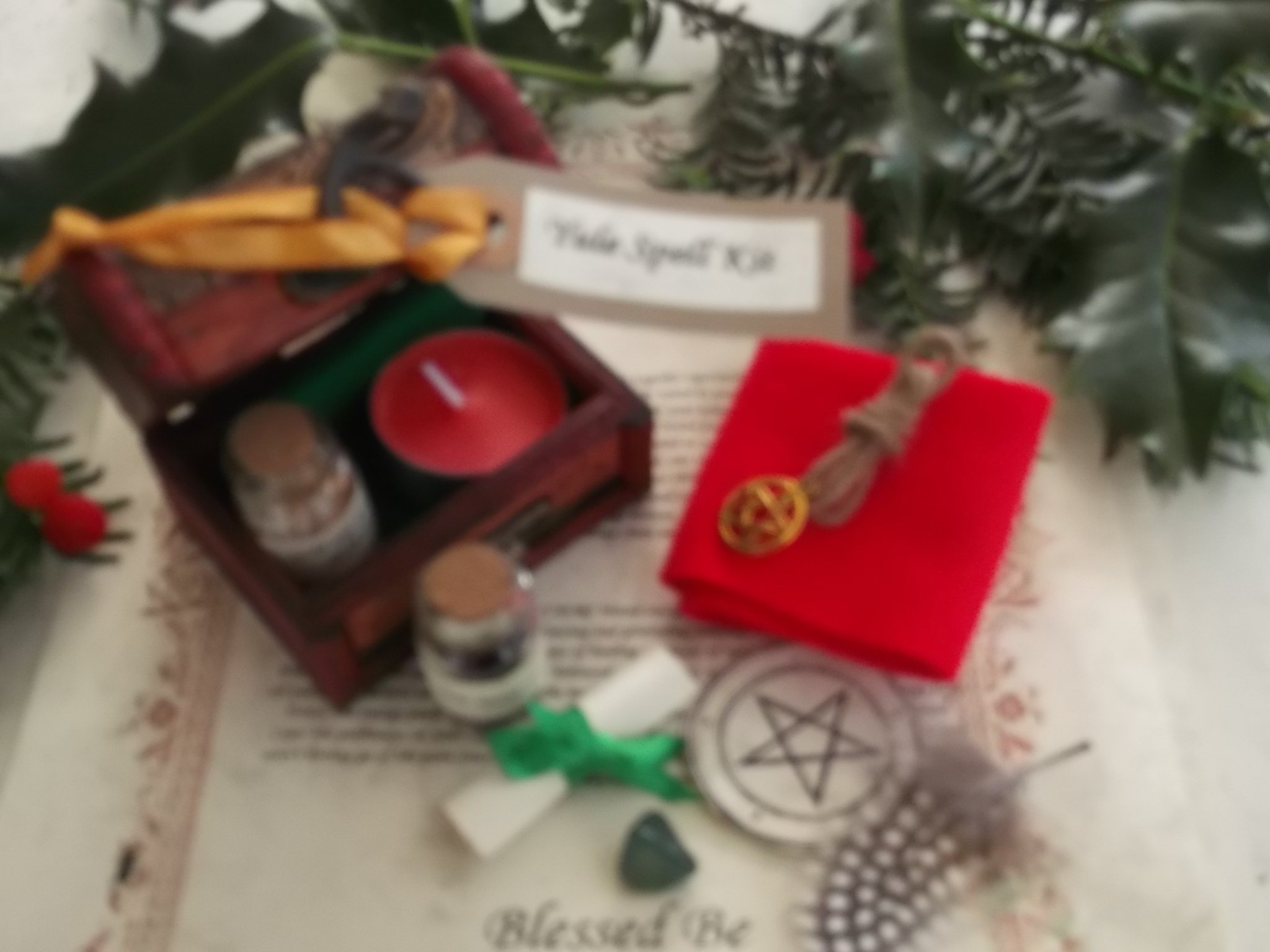 Silverfish Gold Yule Spell Kit Chest Gift Pagan Solstice Wicca Witch Leaf Bath