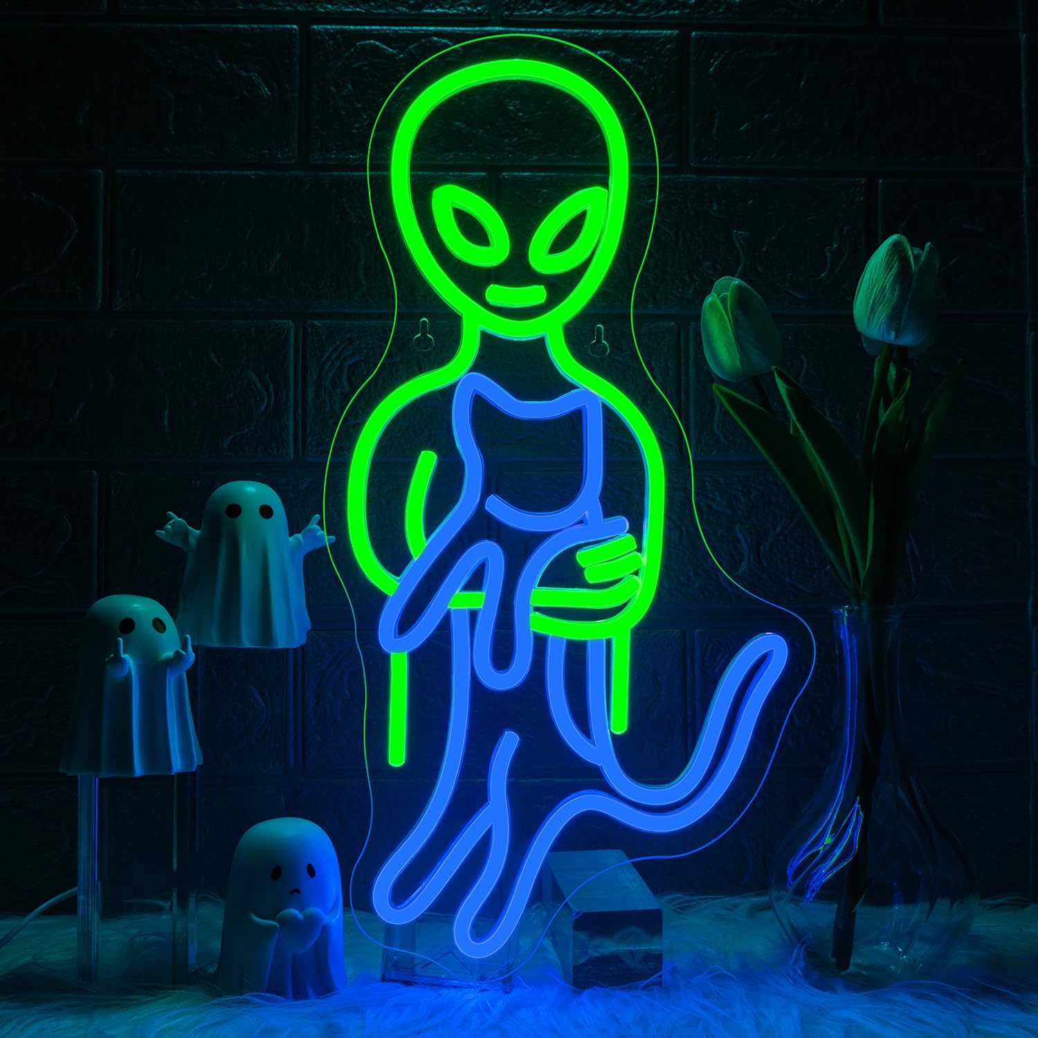 ineonlife Ineonlife Green Alien Neon Sign, Funny Cat Alien Stuff Neon Signs for Men Cave LED Light Wall Art Decor Game Room Bedroom Party Boys Girls kids Gifts (USB Powered/16.5 * 8.6 in)