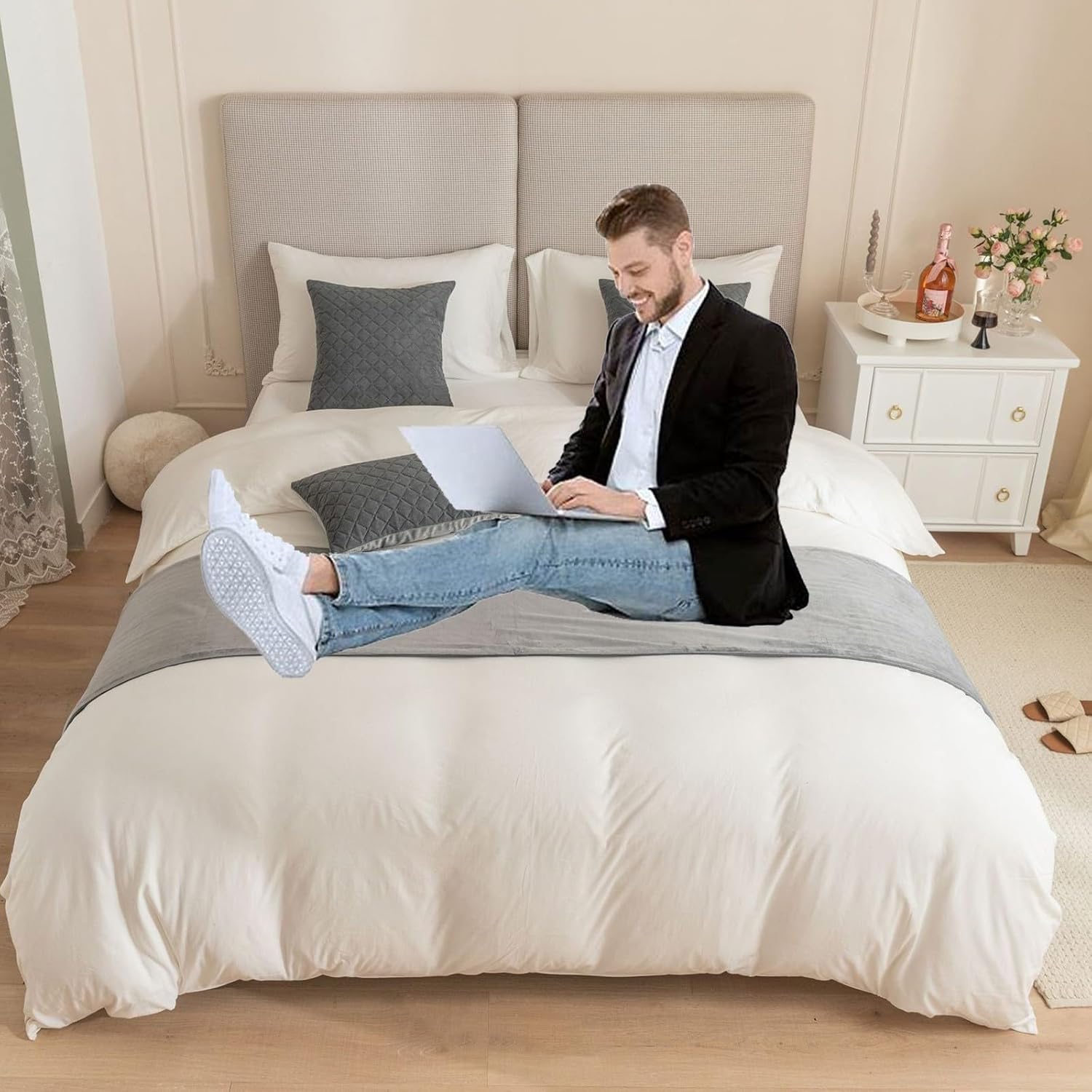 Quilted Bed Runners Solid Dutch Velvet Bed Scarves for Foot of Bed End Towel for Queen Bed Throws Bedding Scarf Protection Double Single King Size Bed for Bedroom Hotel King(Color:Blue,Size:45*180cm)