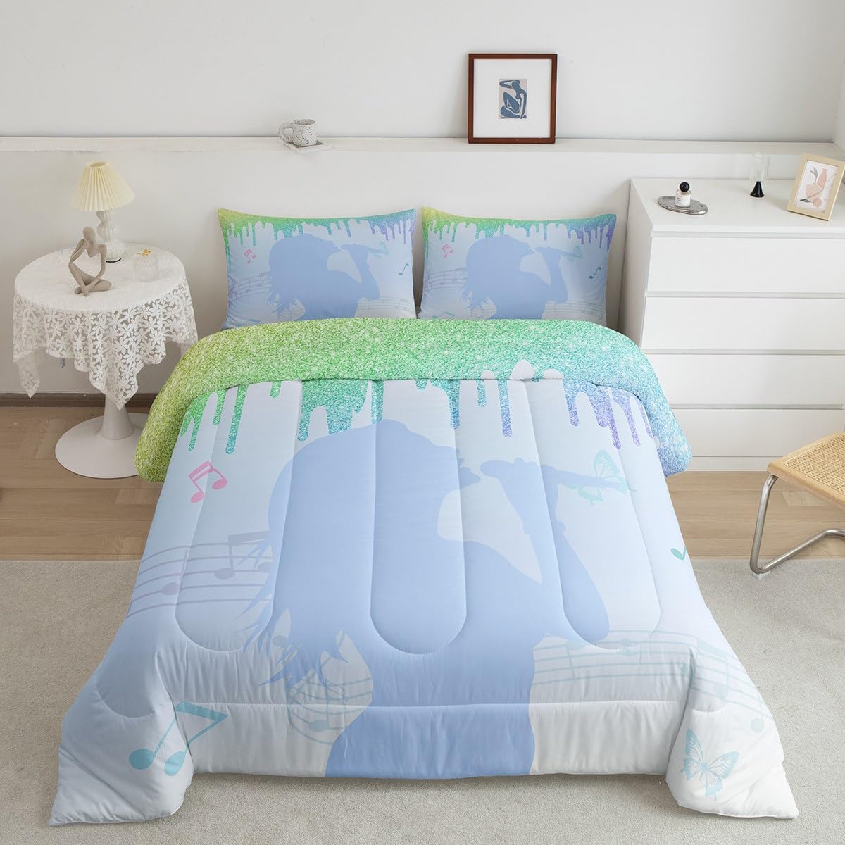 jejeloiu Girls Singer Comforter Set Blue Music Bedding Set Twin Size Glitter Fashion Women Comforter Room Decor Lightweight Bed Set with 1 Comforter, 1 Pillow Case Quilt Set