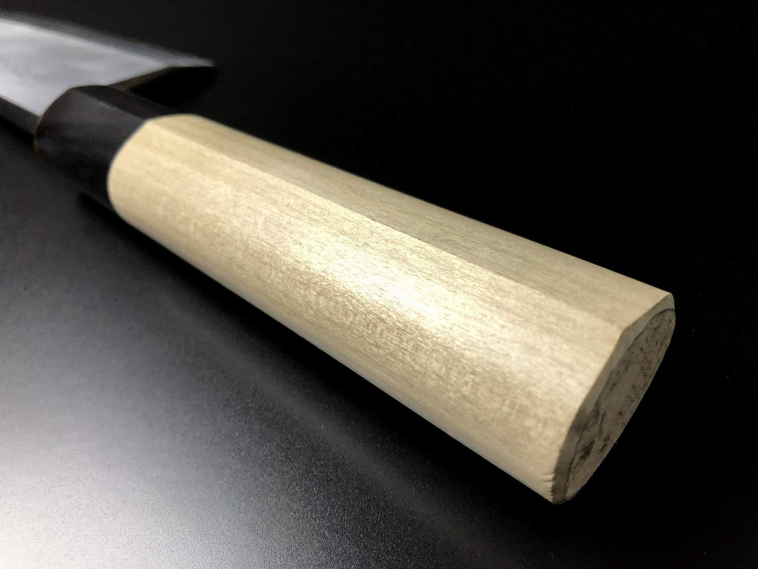 有次　出刃包丁（18cm）　鞘付き Amazon | 有次 包丁 別打出刃 180mm 青鋼2 築地 ARITSUGU 柄 鞘付 名