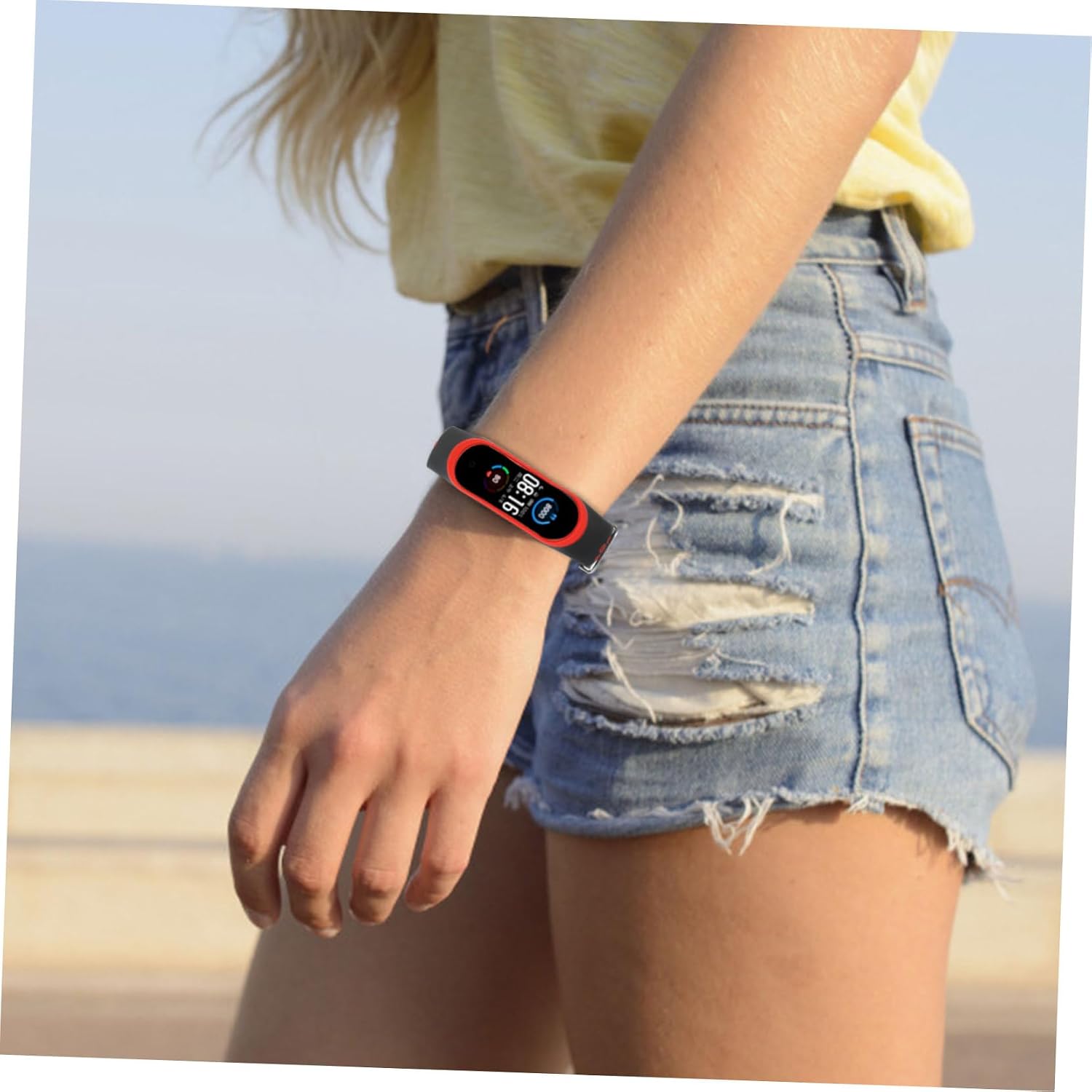 Two Tone Silicone Watch Band for 3 & 4 Minimalist Replacement Strap and Red Durable Watch Accessories for Stylish Wear