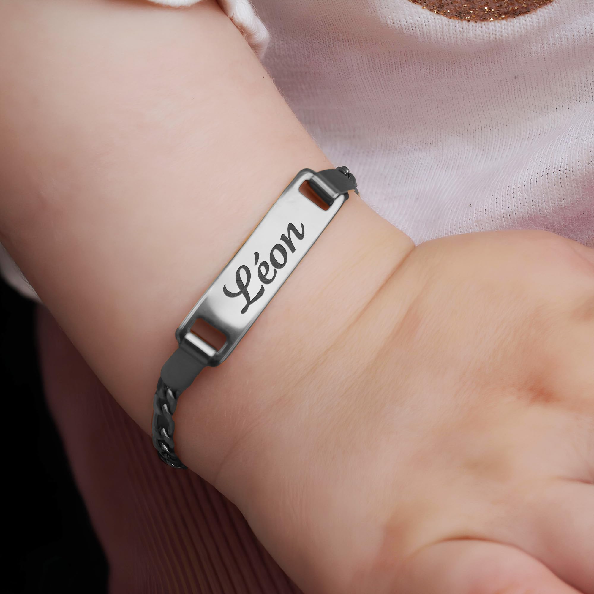KDO MAGIC – Gourmette enfant personnalisable – Bracelet bébé avec gravure – Gourmette doré ou argent personnalisée - Prénom gravé – Idée cadeau bébé, enfant, cadeau de baptême, naissance