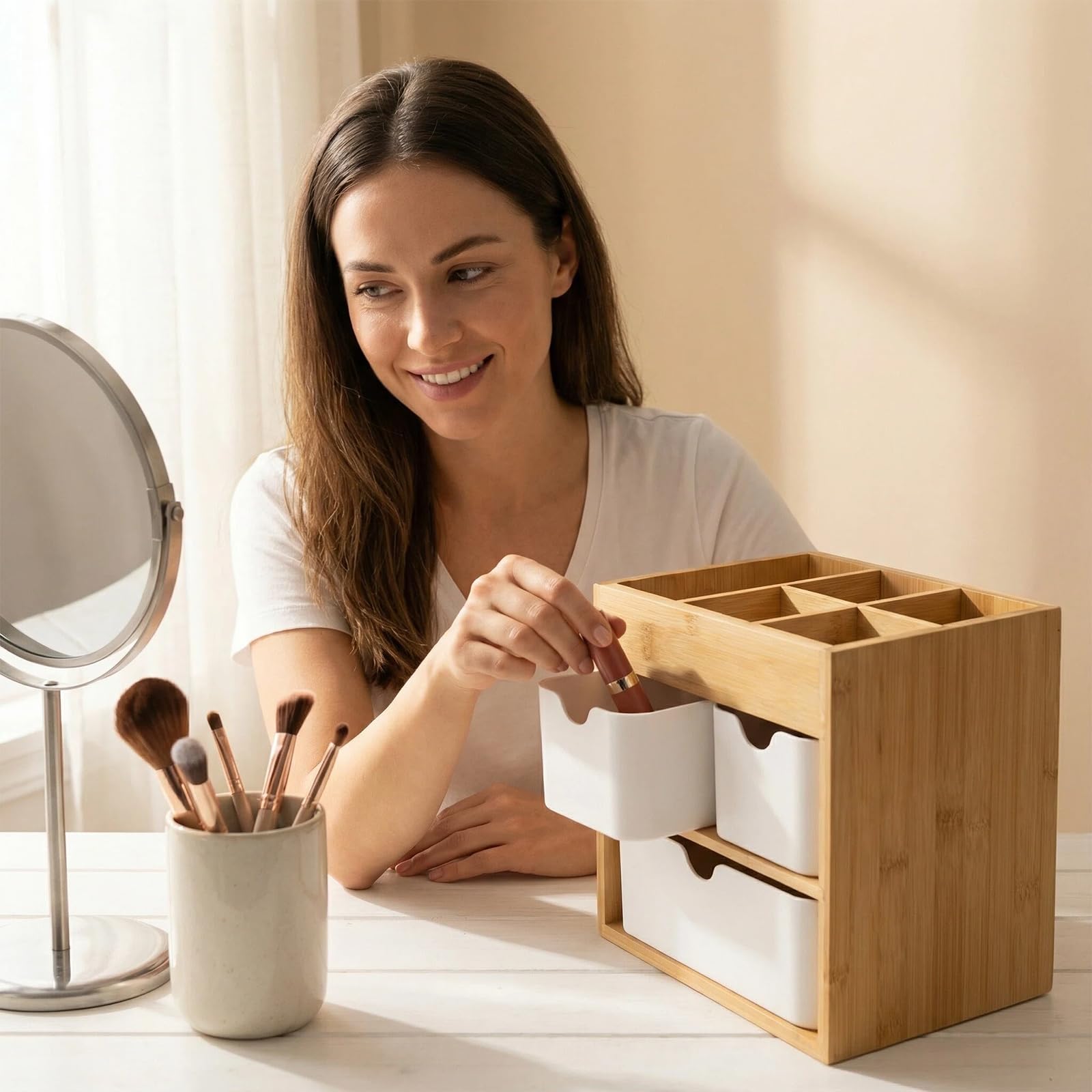 Bambus-Make-up-Organizer mit 3 Schubladen, Kommode, Kosmetik-Organizer, Bambus-Schreibtisch-Organizer für Zuhause mit verstellbaren Trennwänden