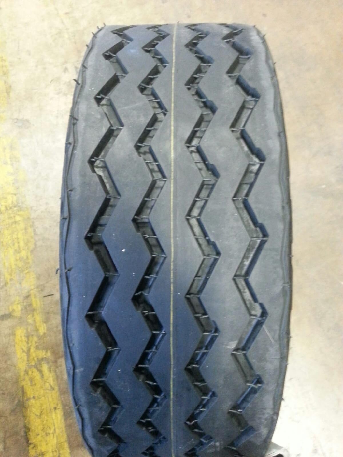 BRAND NEW 15 INCH 11L-15 RIB F-3 FARM IMPLEMENT BACKHOE FRONT 10 PLY TIRE(S) 11-15 11LX15 10 PR E