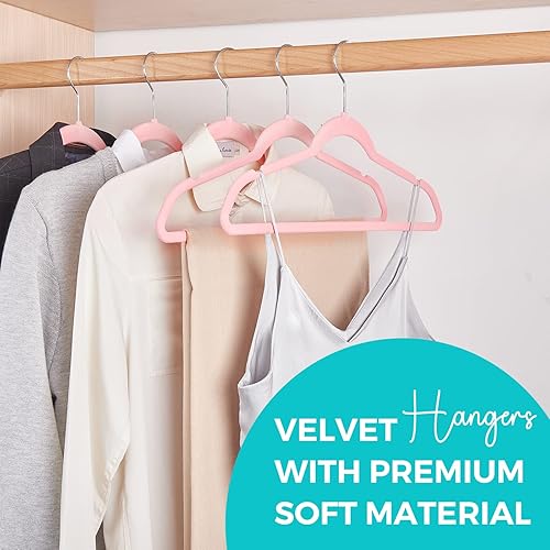 Miniatura 2 de HOUSE DAY Perchas de terciopelo de alta calidad, paquete de 50 perchas de fieltro flocado antideslizantes, perchas resistentes para ropa y perchas