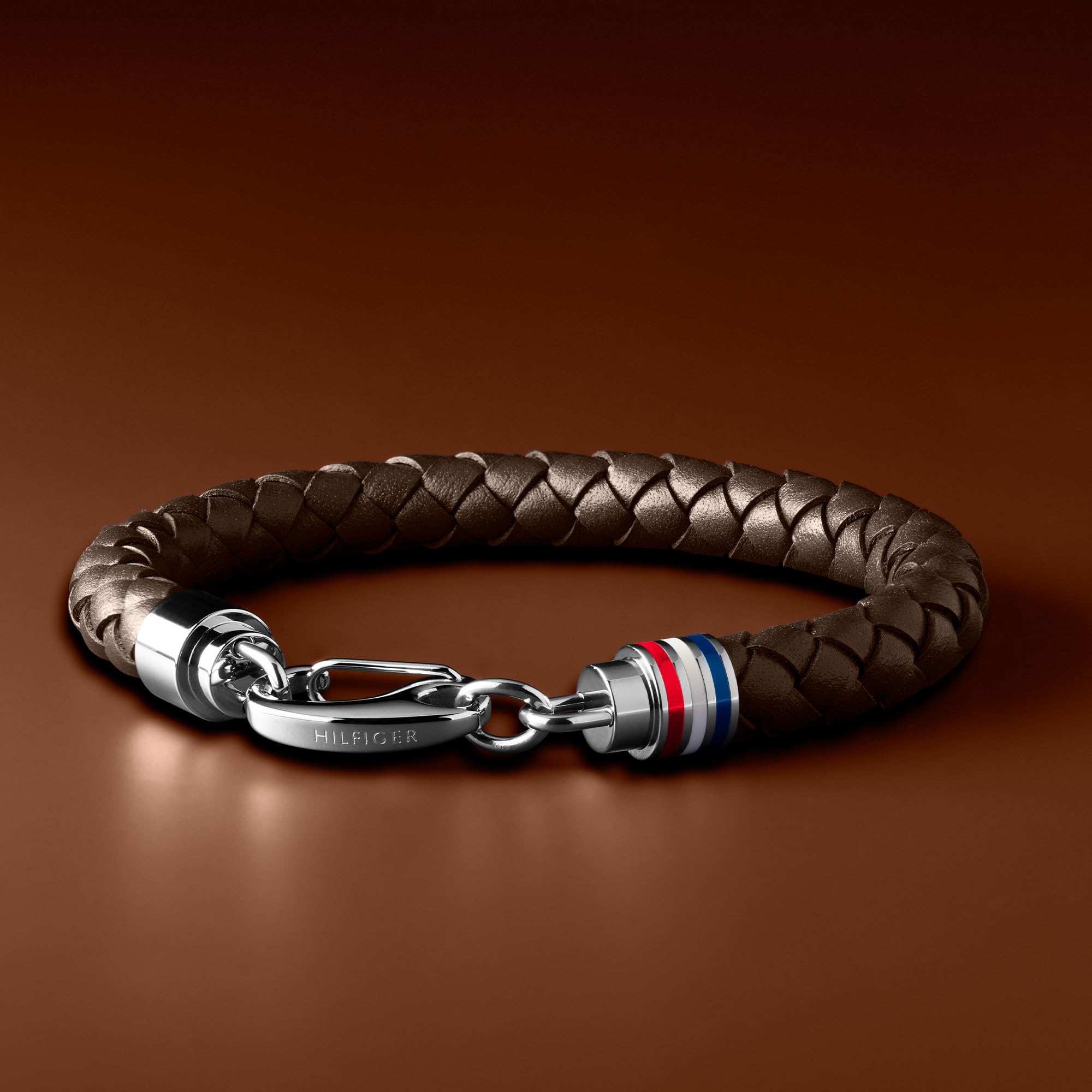 Tommy Hilfiger Jewelry Pleciona skórzana bransoletka dla mężczyzn – dostępna w kolorze brązowym lub czarnym